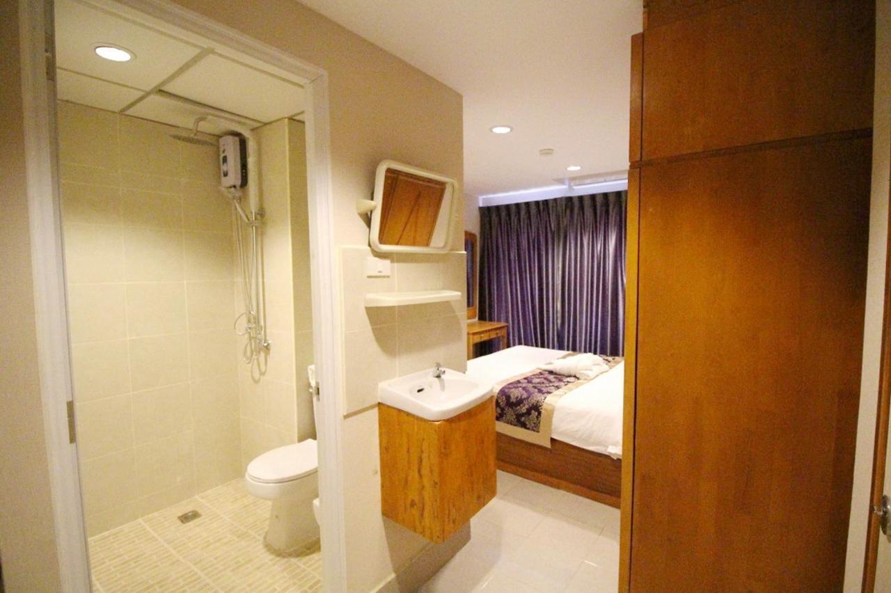 Lee Place Phatthanakan Condo 방콕 외부 사진