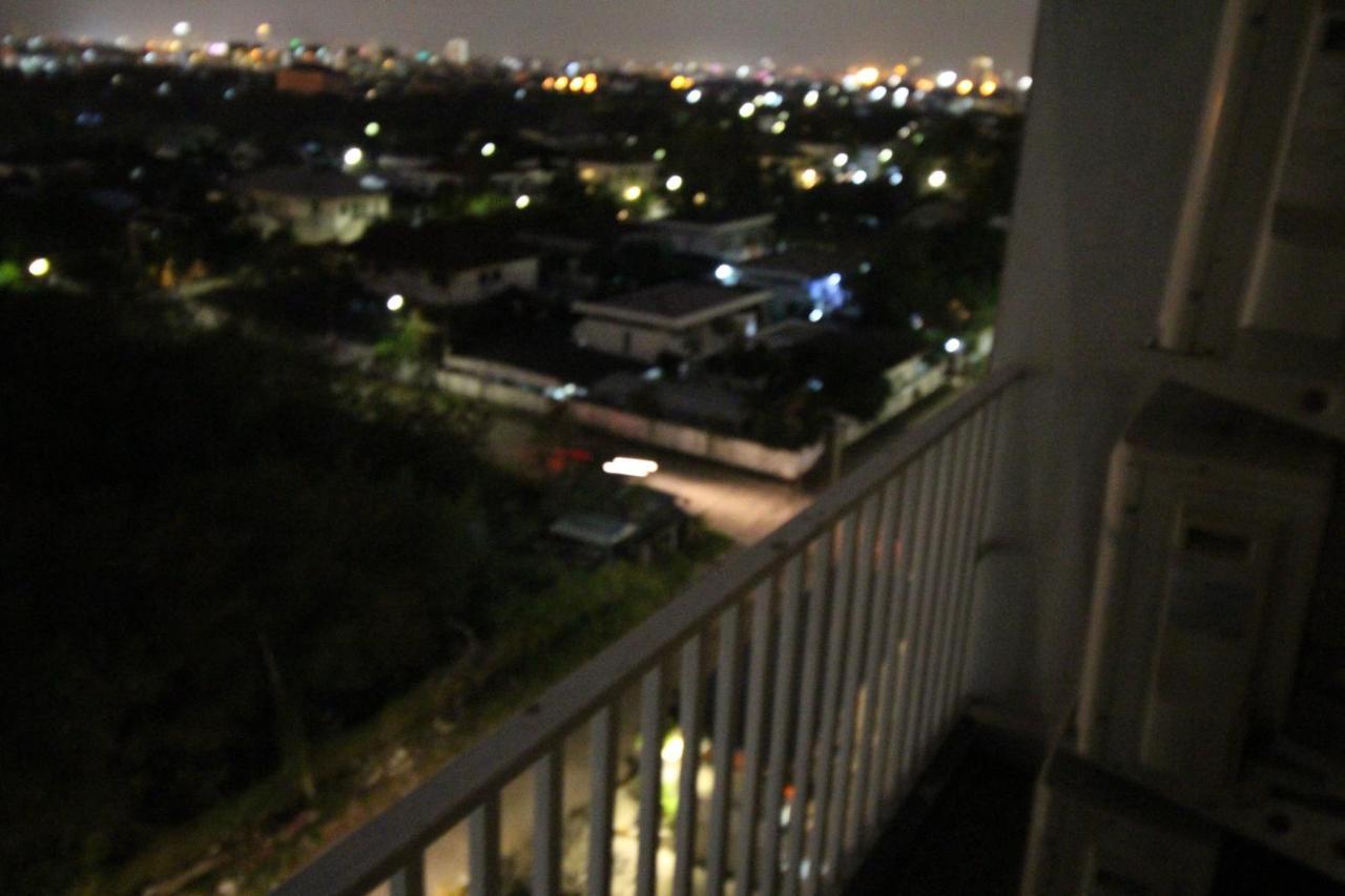 Lee Place Phatthanakan Condo 방콕 외부 사진