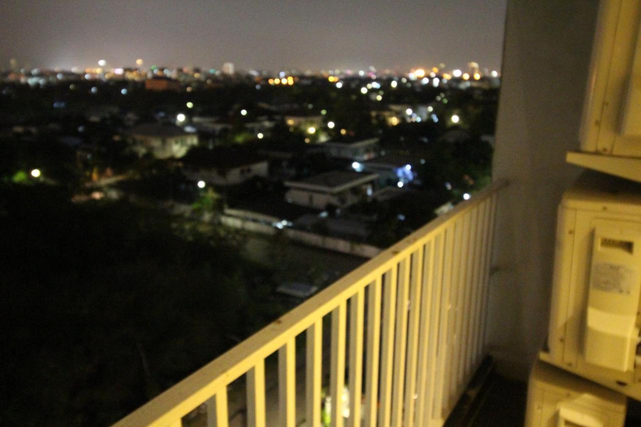 Lee Place Phatthanakan Condo 방콕 외부 사진
